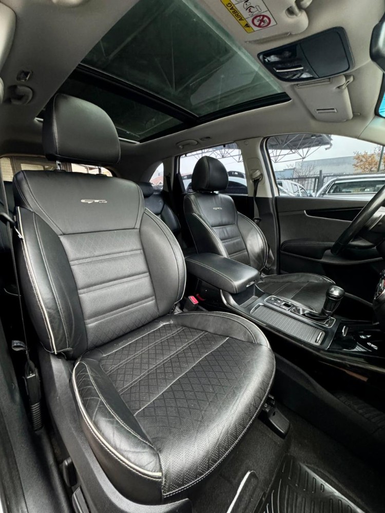 Kia Sorento EX — foto 17